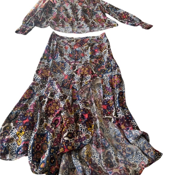 Veronica Beard Colorful Paisley Blouse - Picture 6 of 15